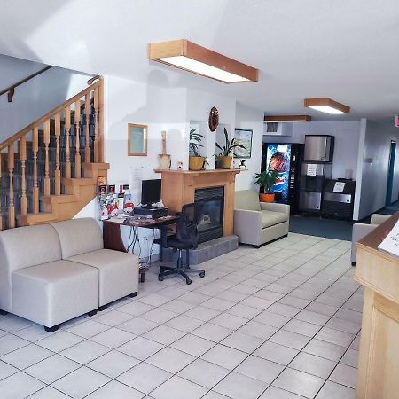 Travel-Inn Resort & Campground Saskatoon Zewnętrze zdjęcie